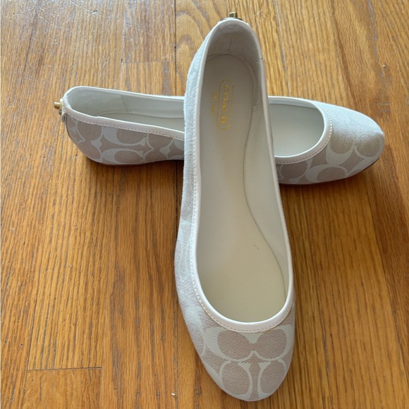 Coach Shoes - COACH Women’s size 9 1/2 half ballerina flats
